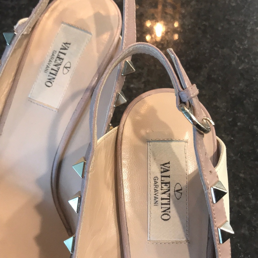 Valentino Garavani White Studded Heels - Picture 6 of 6